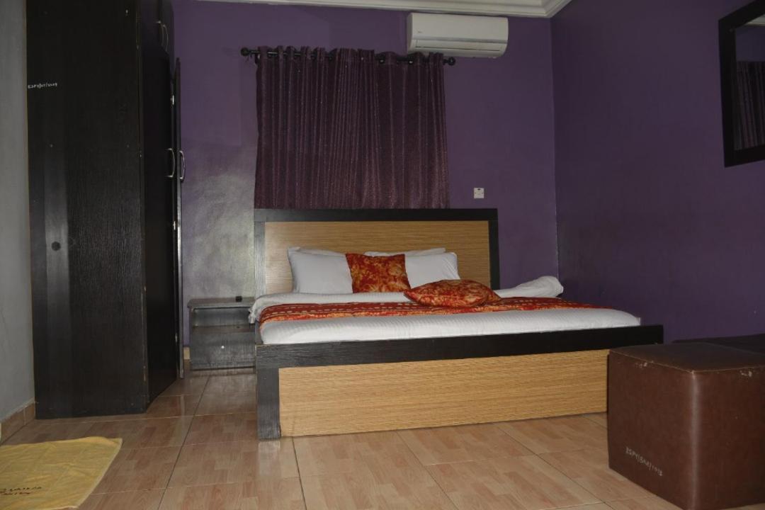 Esporta Suites Yaba Lagos Zewnętrze zdjęcie