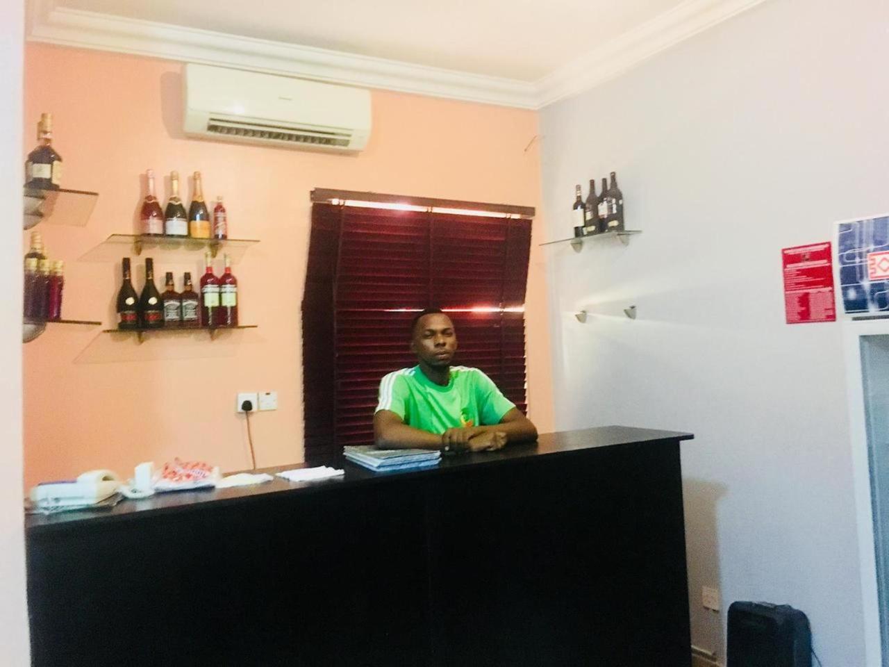 Esporta Suites Yaba Lagos Zewnętrze zdjęcie